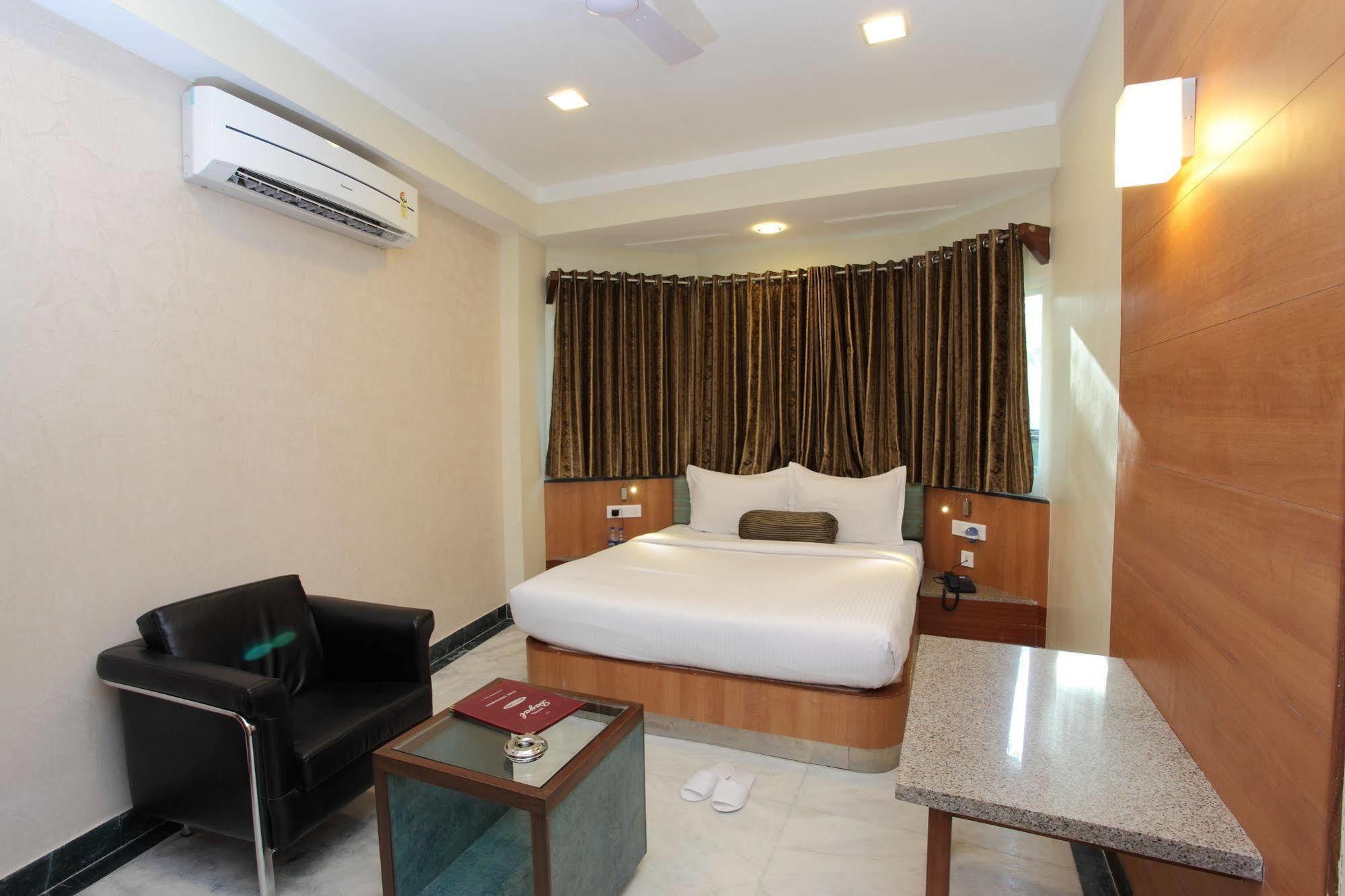 Hotel Dayal Udaipur Exterior foto